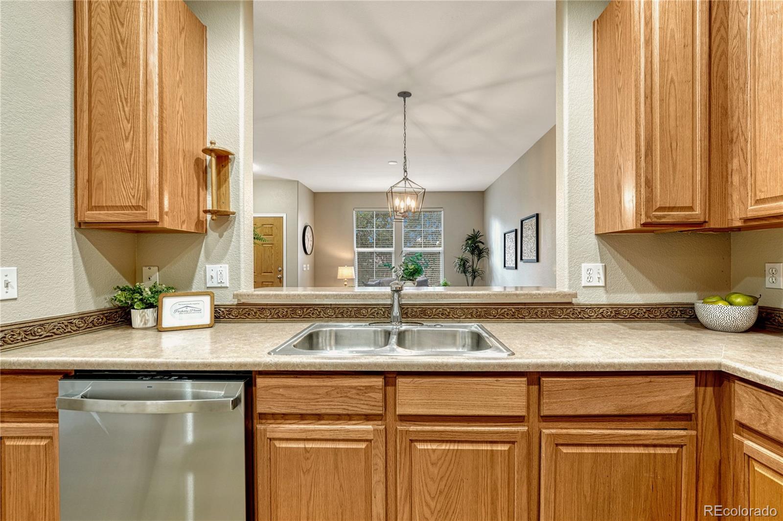 MLS Image #13 for 4147  diamond ridge view,colorado springs, Colorado