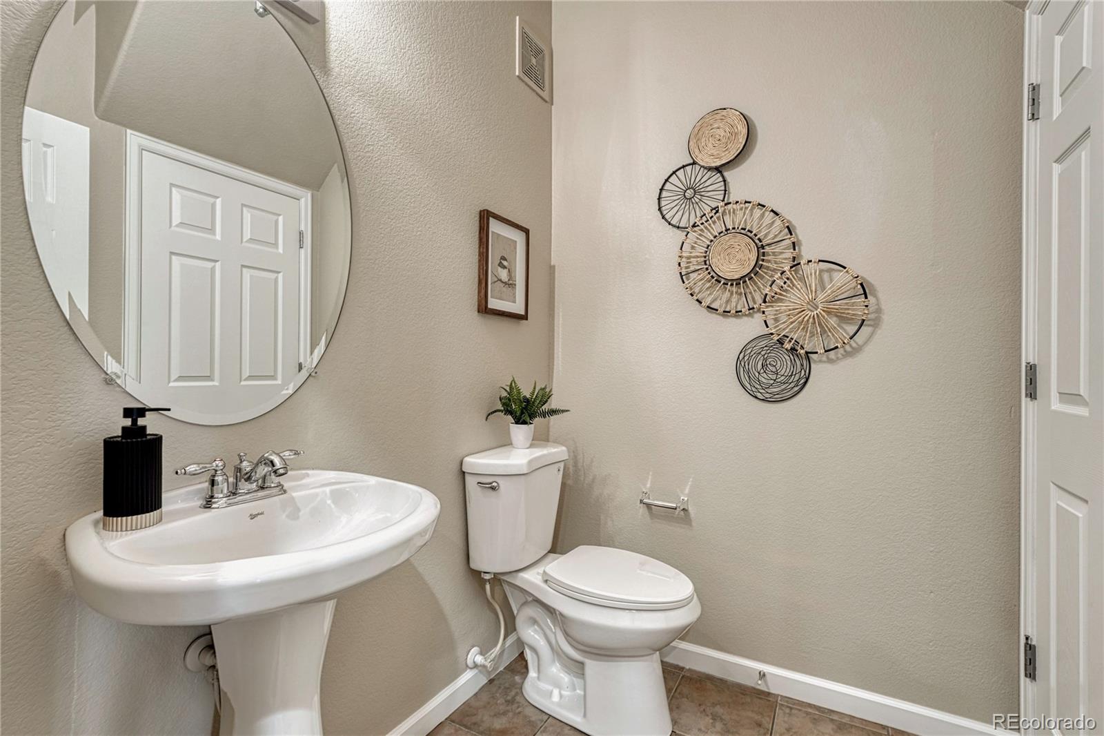 MLS Image #15 for 4147  diamond ridge view,colorado springs, Colorado