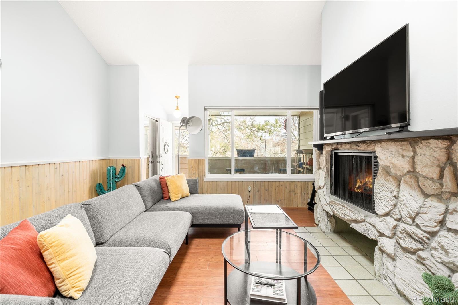 MLS Image #5 for 1762 s trenton street,denver, Colorado