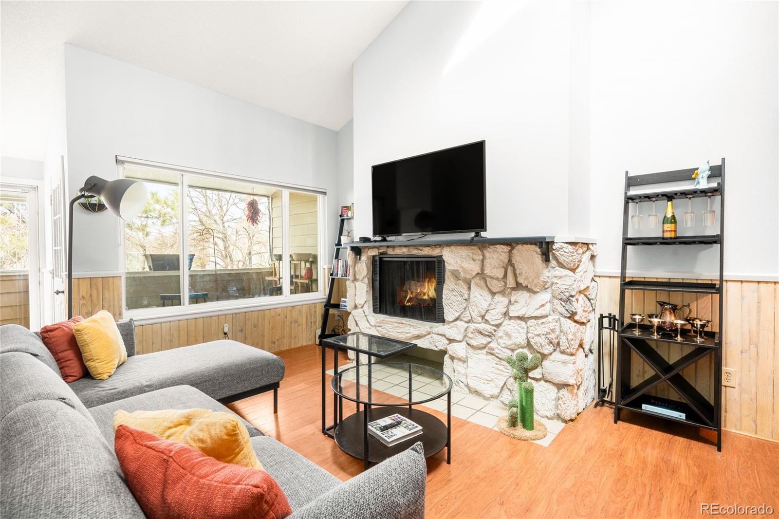MLS Image #7 for 1762 s trenton street,denver, Colorado
