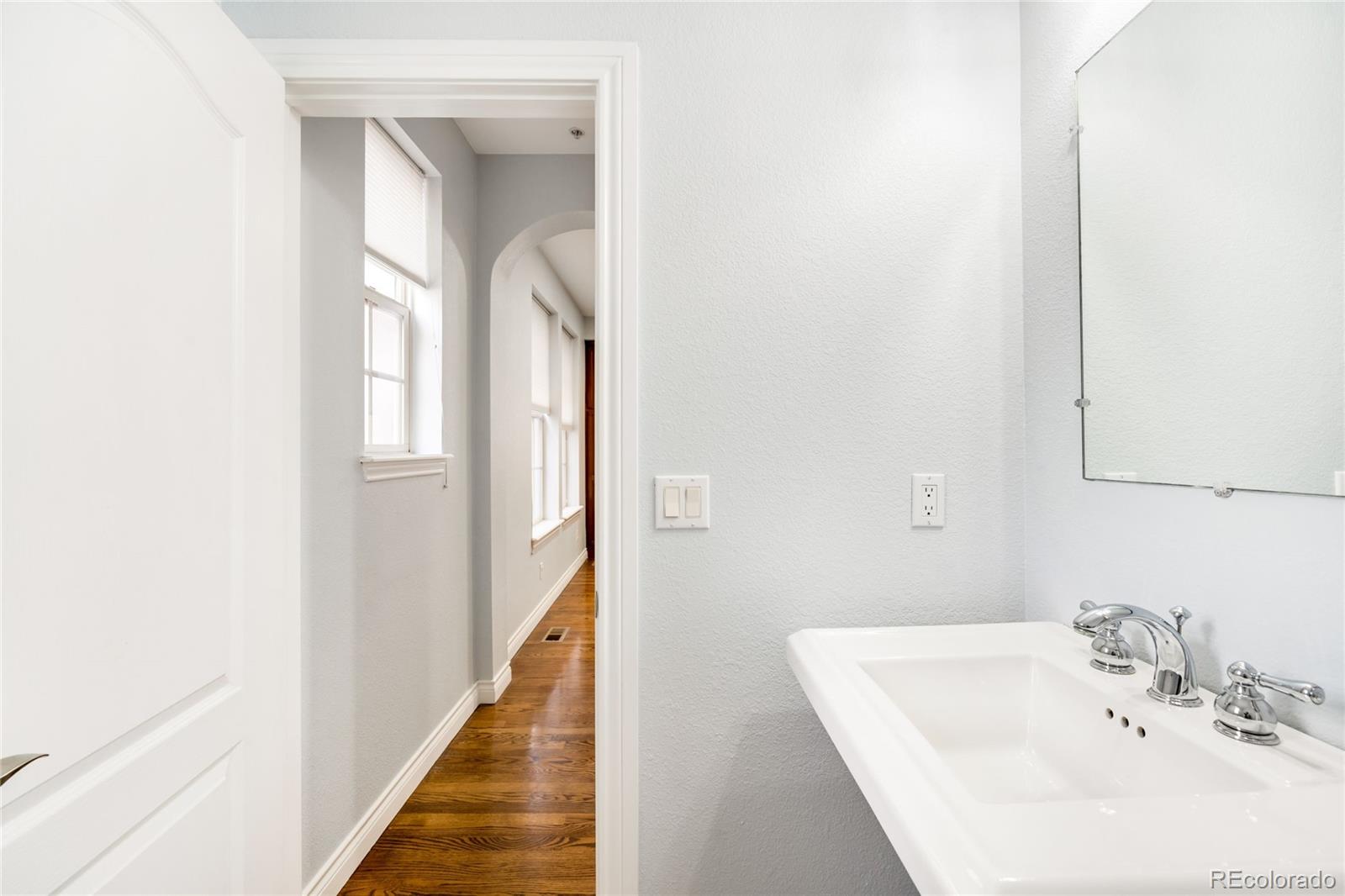 MLS Image #12 for 9135 e 29th place ,denver, Colorado