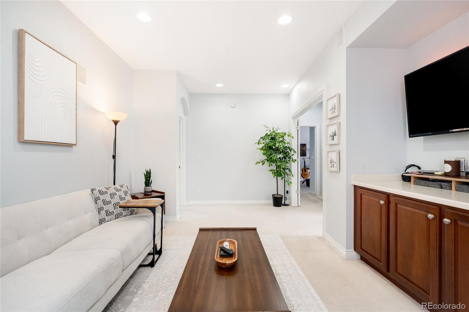 MLS Image #14 for 9135 e 29th place ,denver, Colorado