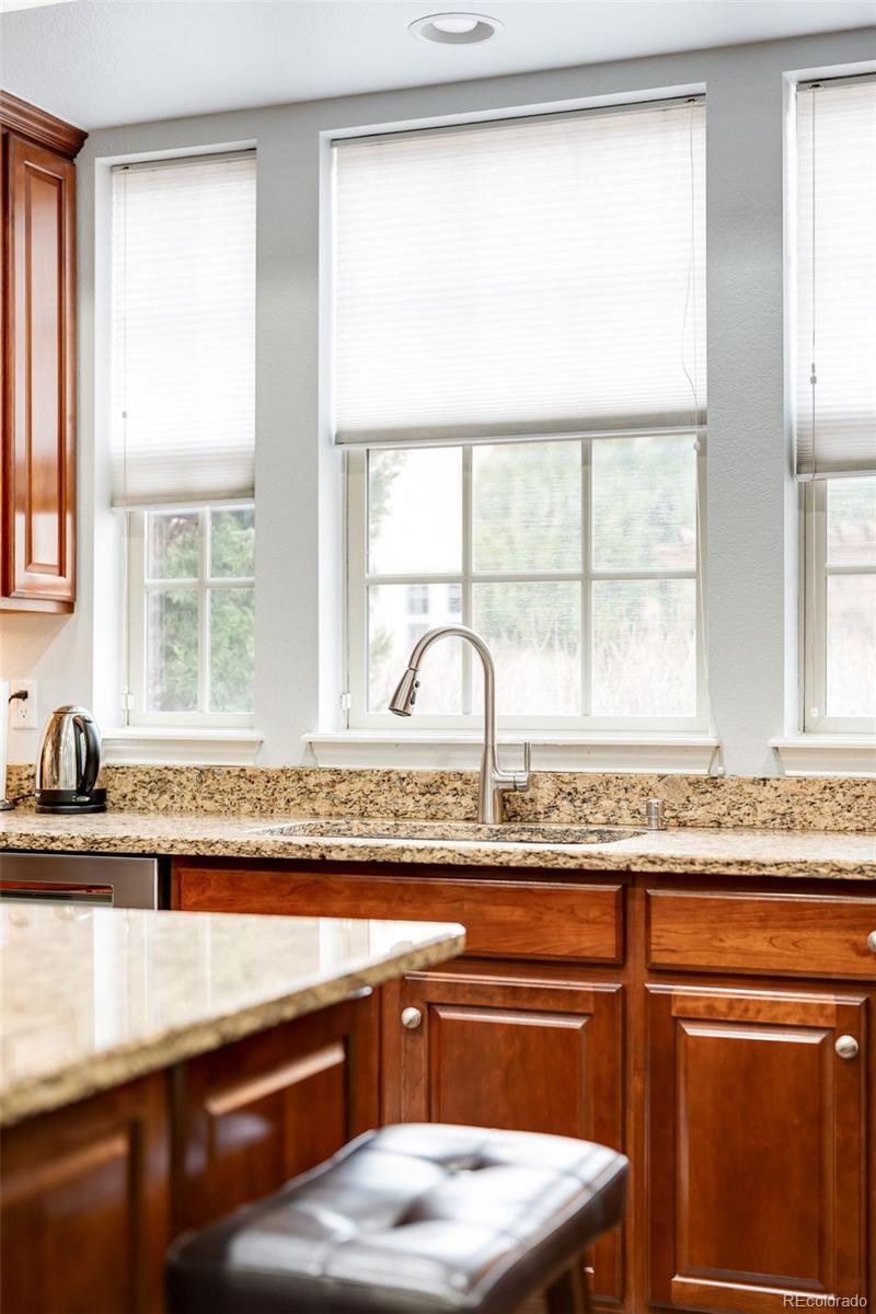 MLS Image #5 for 9135 e 29th place ,denver, Colorado