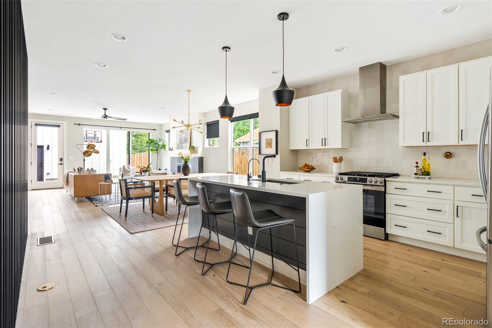 MLS Image #4 for 2702 s bannock street ,englewood, Colorado