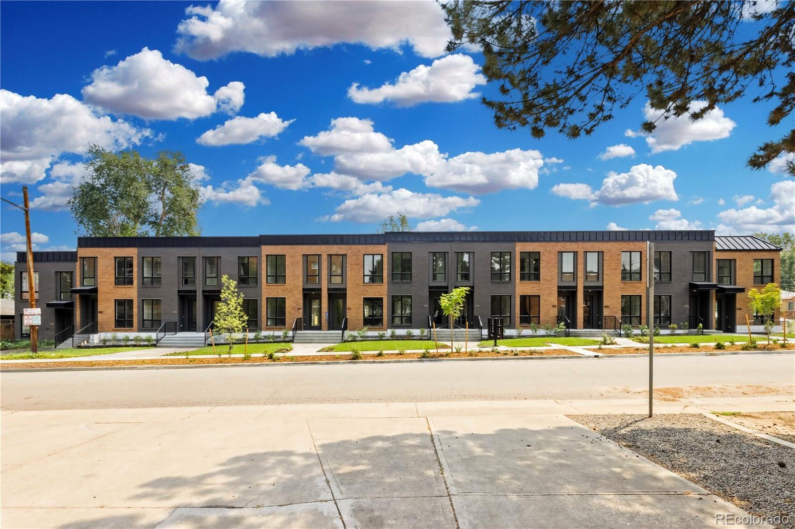 MLS Image #46 for 822  dahlia street,denver, Colorado