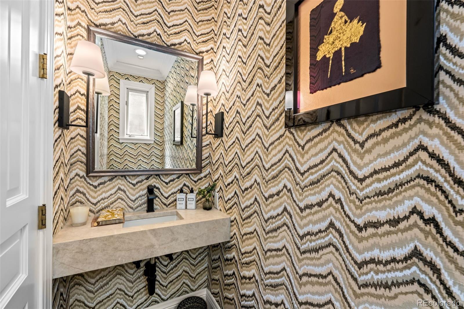 MLS Image #23 for 424  clayton street,denver, Colorado