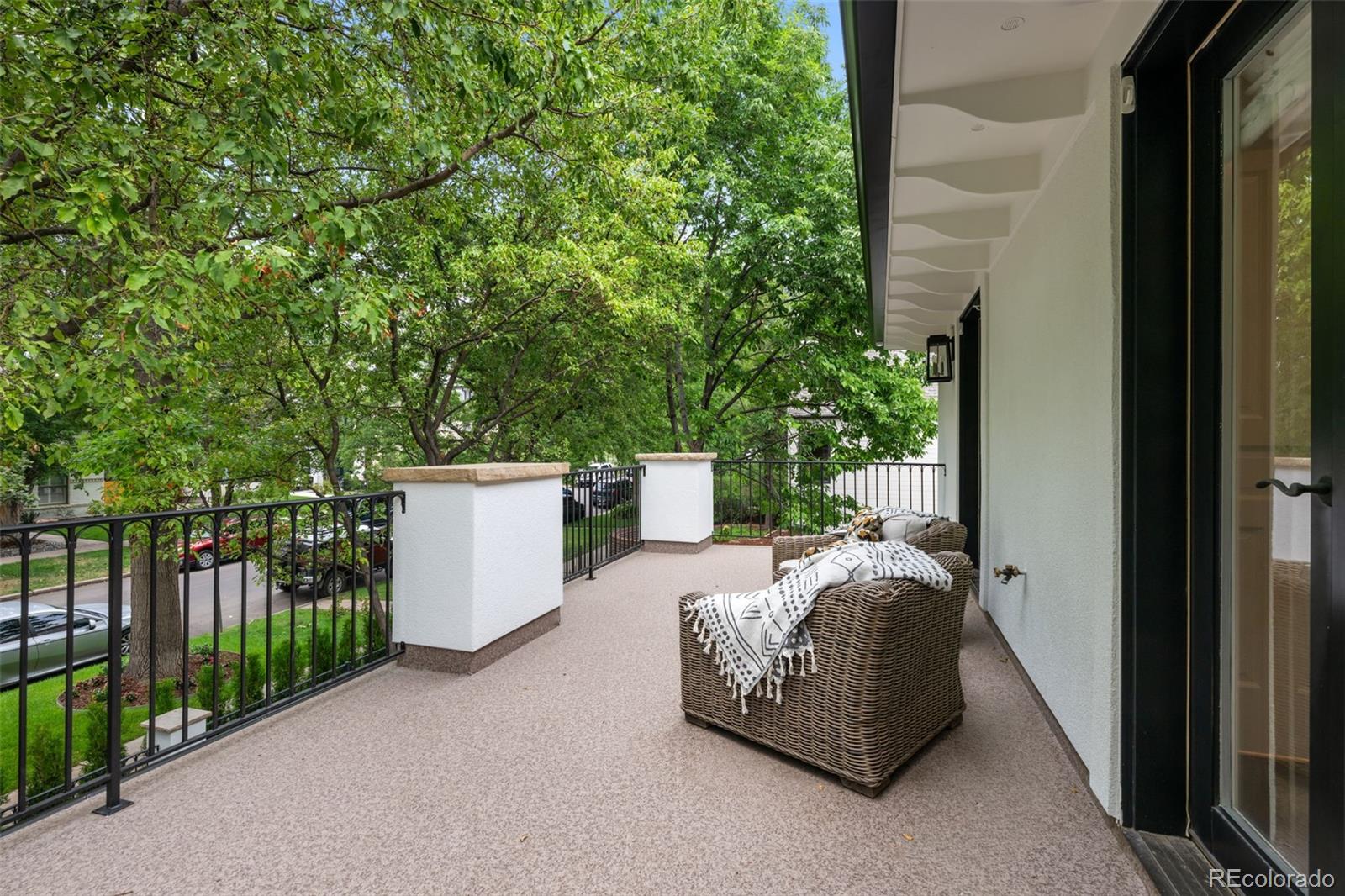 MLS Image #35 for 424  clayton street,denver, Colorado