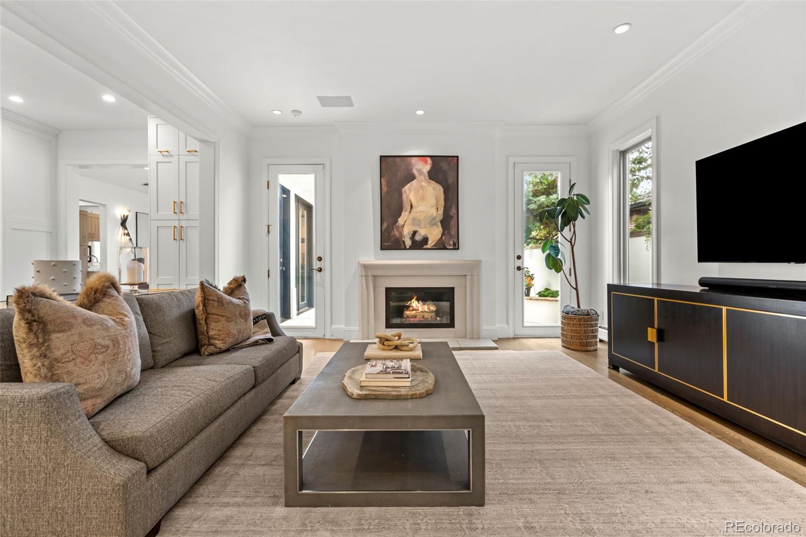 MLS Image #7 for 424  clayton street,denver, Colorado