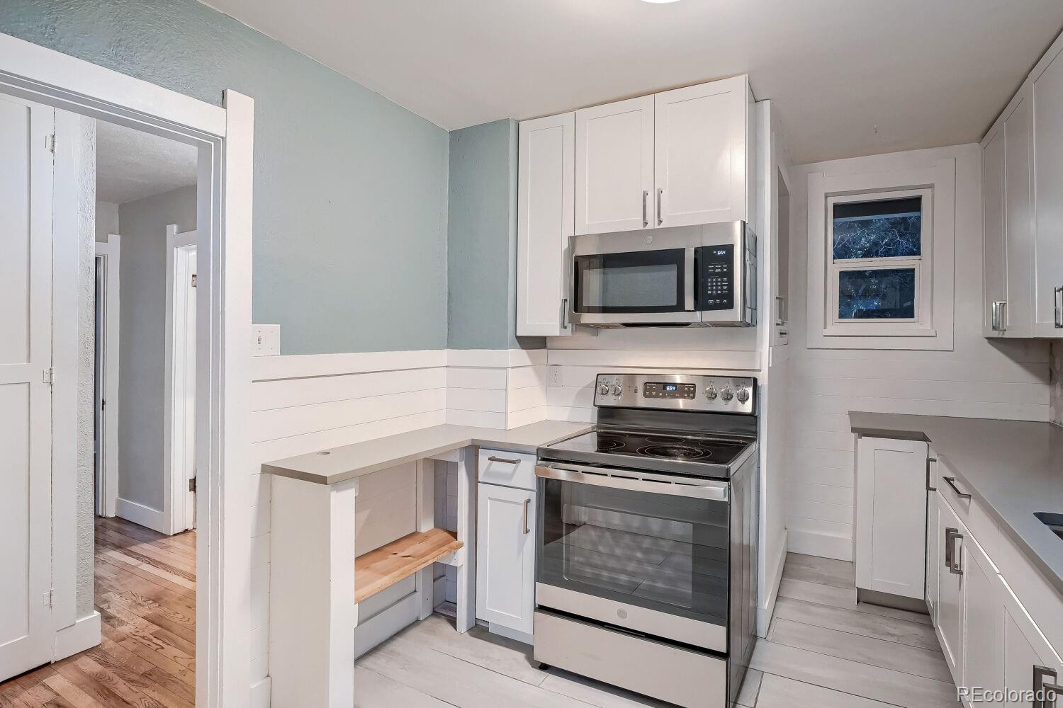 MLS Image #13 for 3590 s bannock street,englewood, Colorado