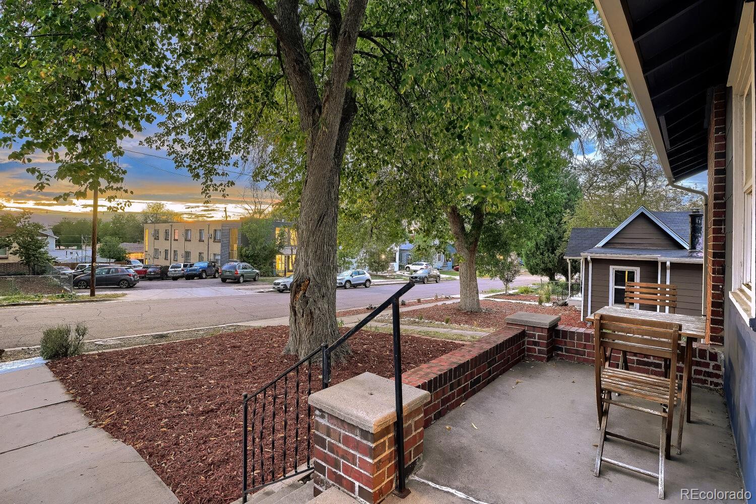 MLS Image #5 for 3590 s bannock street,englewood, Colorado
