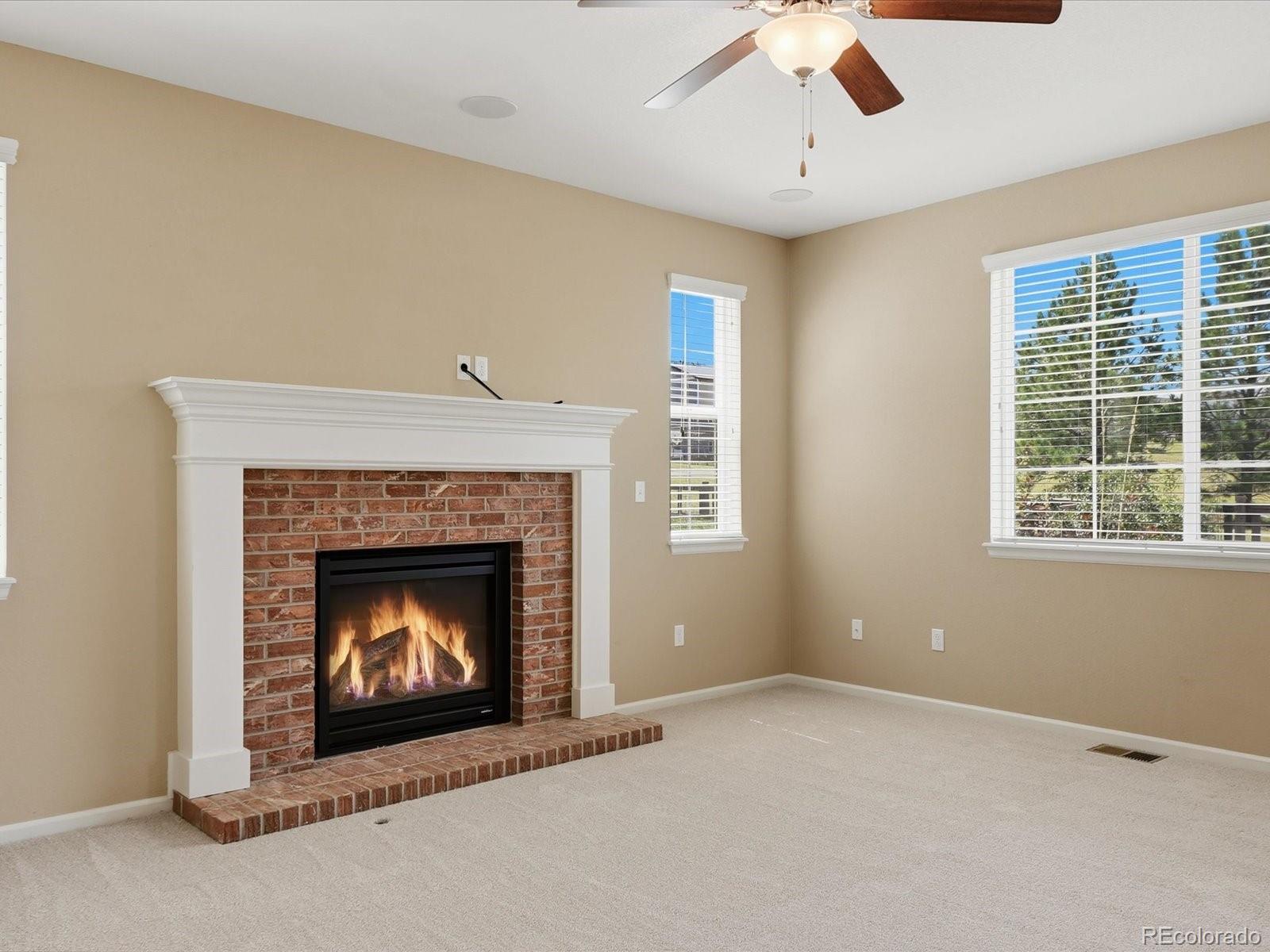MLS Image #15 for 7181 s oak hill circle,aurora, Colorado