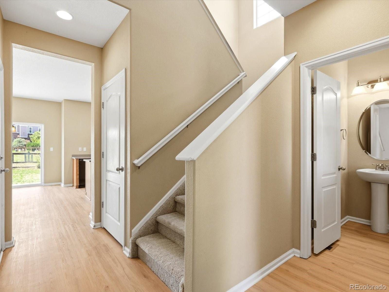 MLS Image #19 for 7181 s oak hill circle,aurora, Colorado