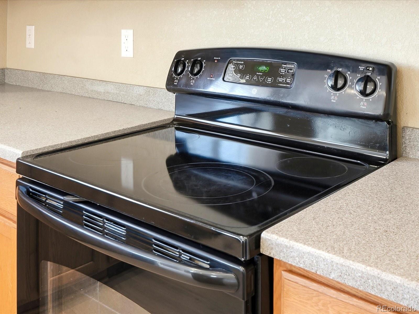 MLS Image #6 for 7181 s oak hill circle,aurora, Colorado
