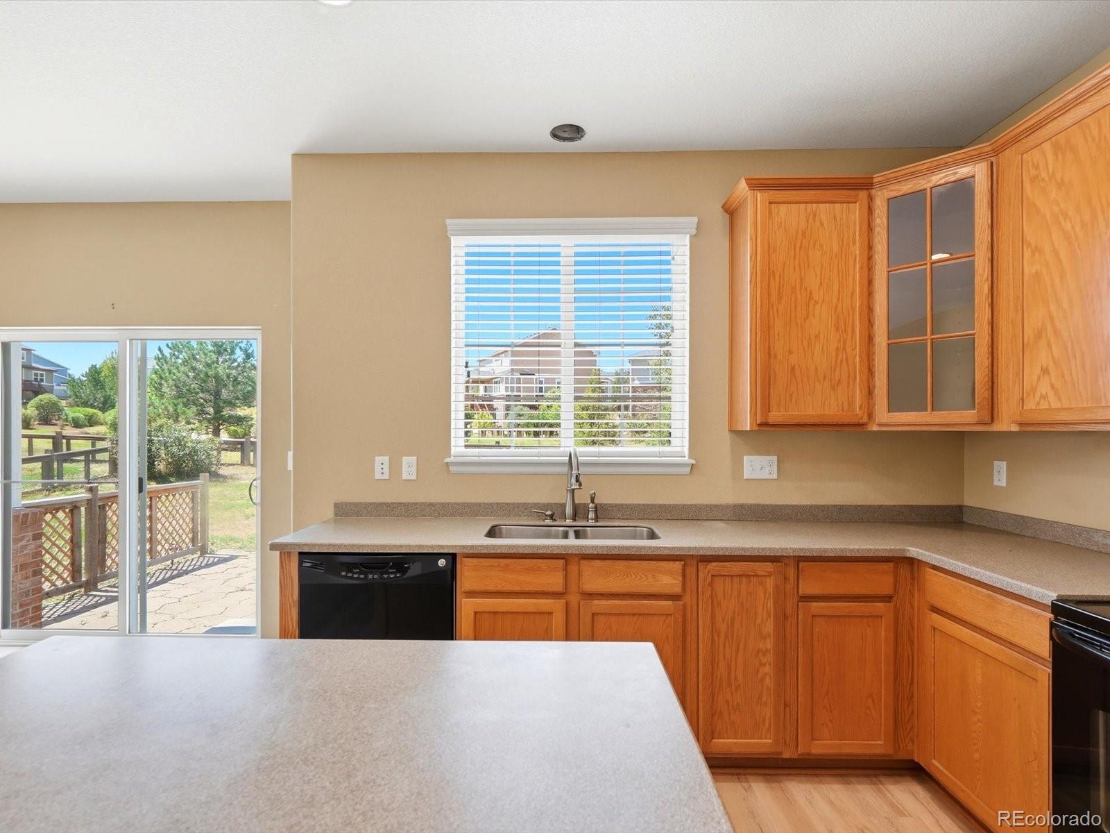 MLS Image #9 for 7181 s oak hill circle,aurora, Colorado