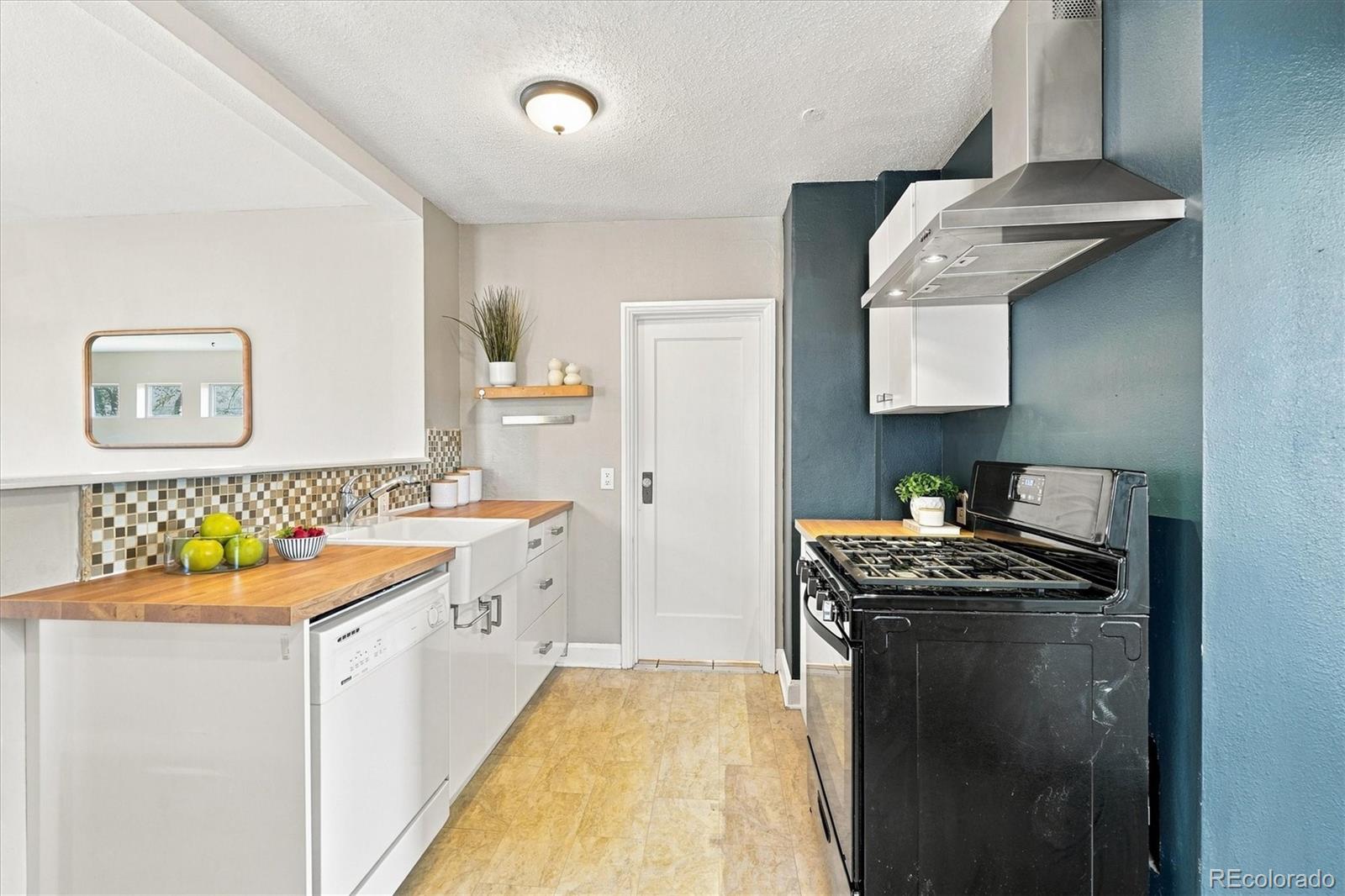 MLS Image #13 for 1315  ames street,lakewood, Colorado