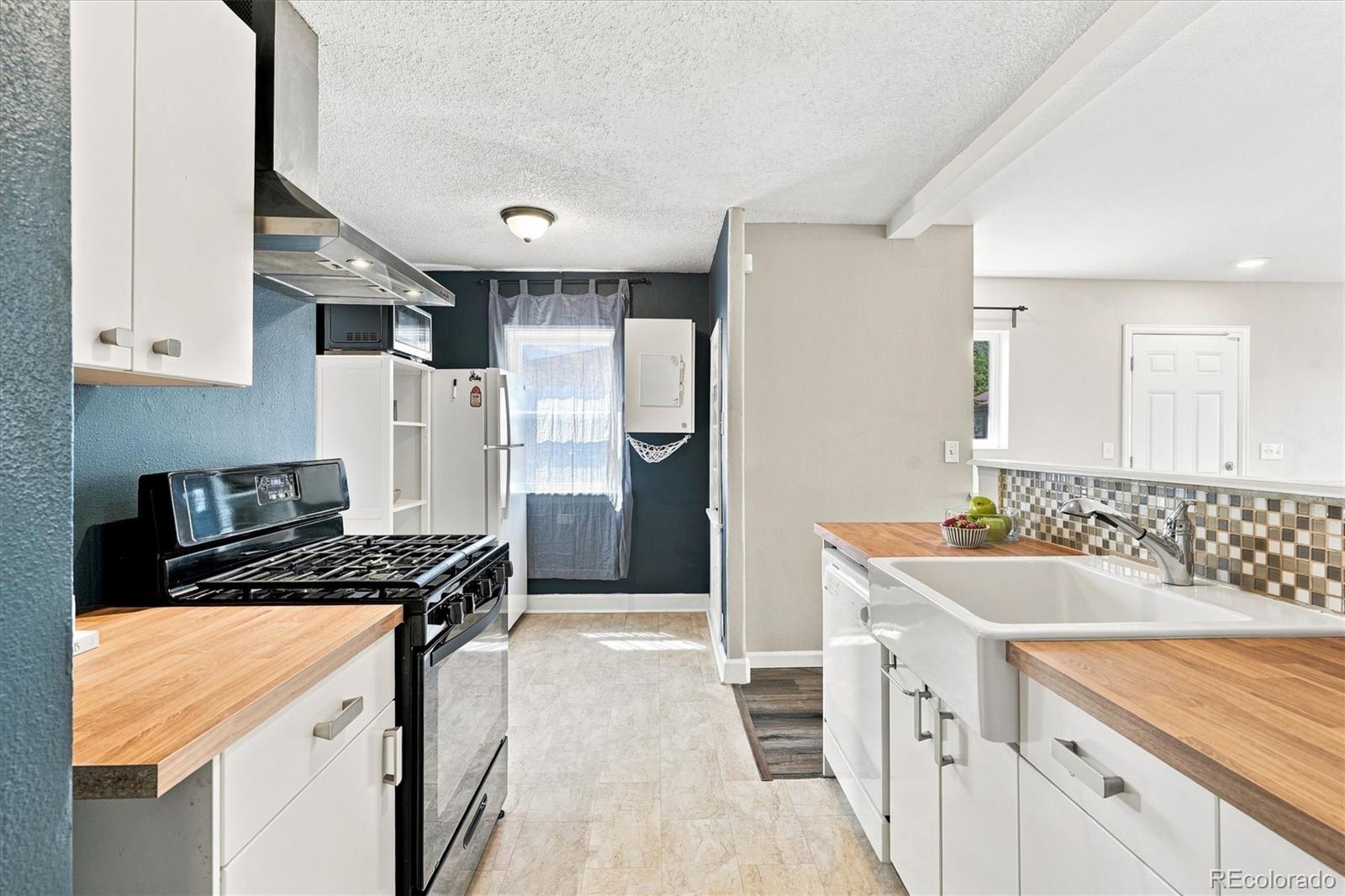 MLS Image #18 for 1315  ames street,lakewood, Colorado