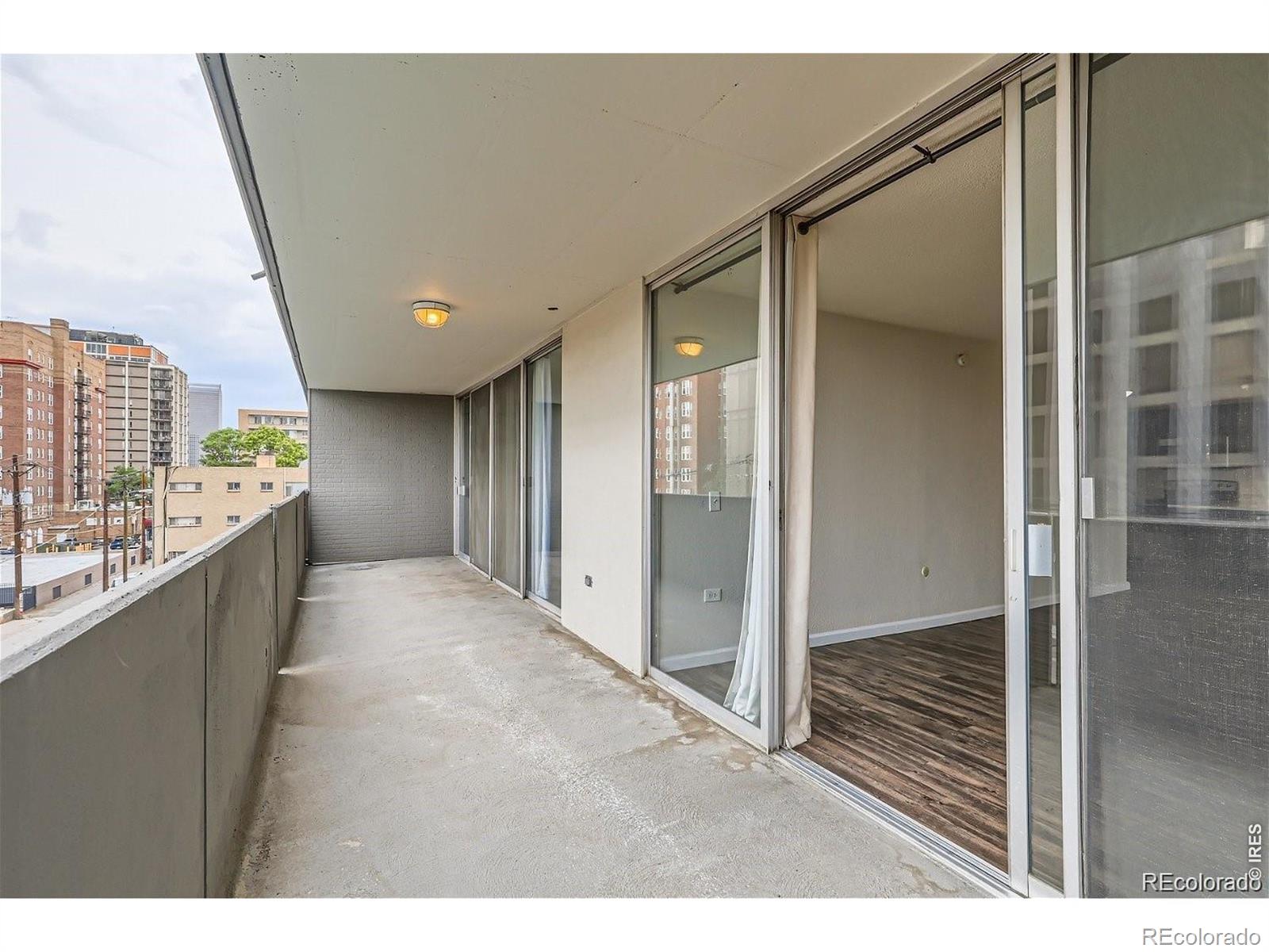 MLS Image #11 for 909 n logan street a,denver, Colorado