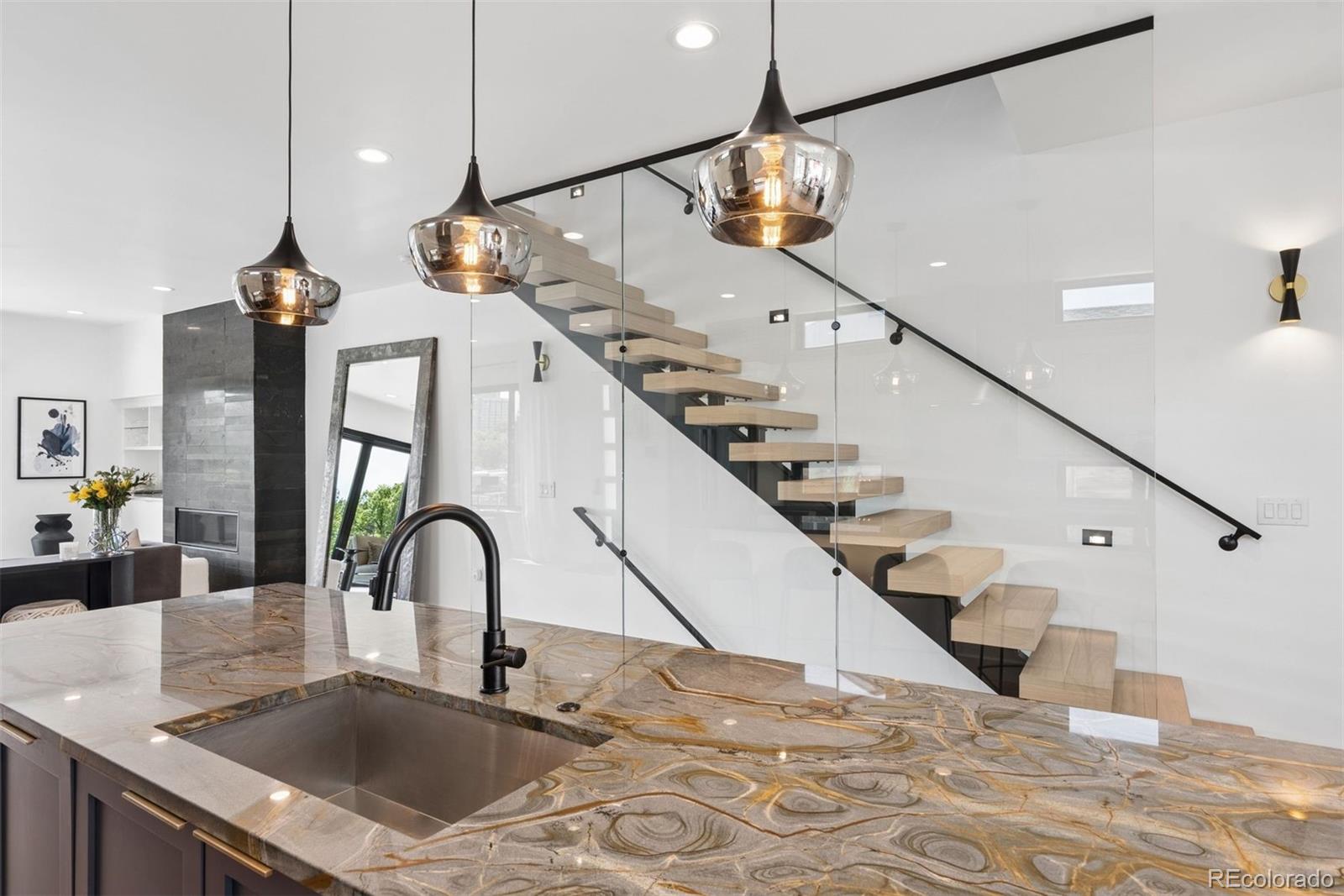 MLS Image #10 for 1730  meade street,denver, Colorado
