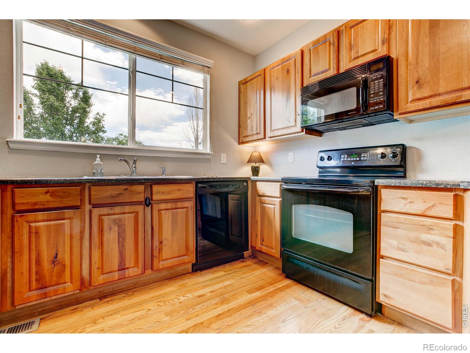 MLS Image #21 for 3150  champion circle,loveland, Colorado