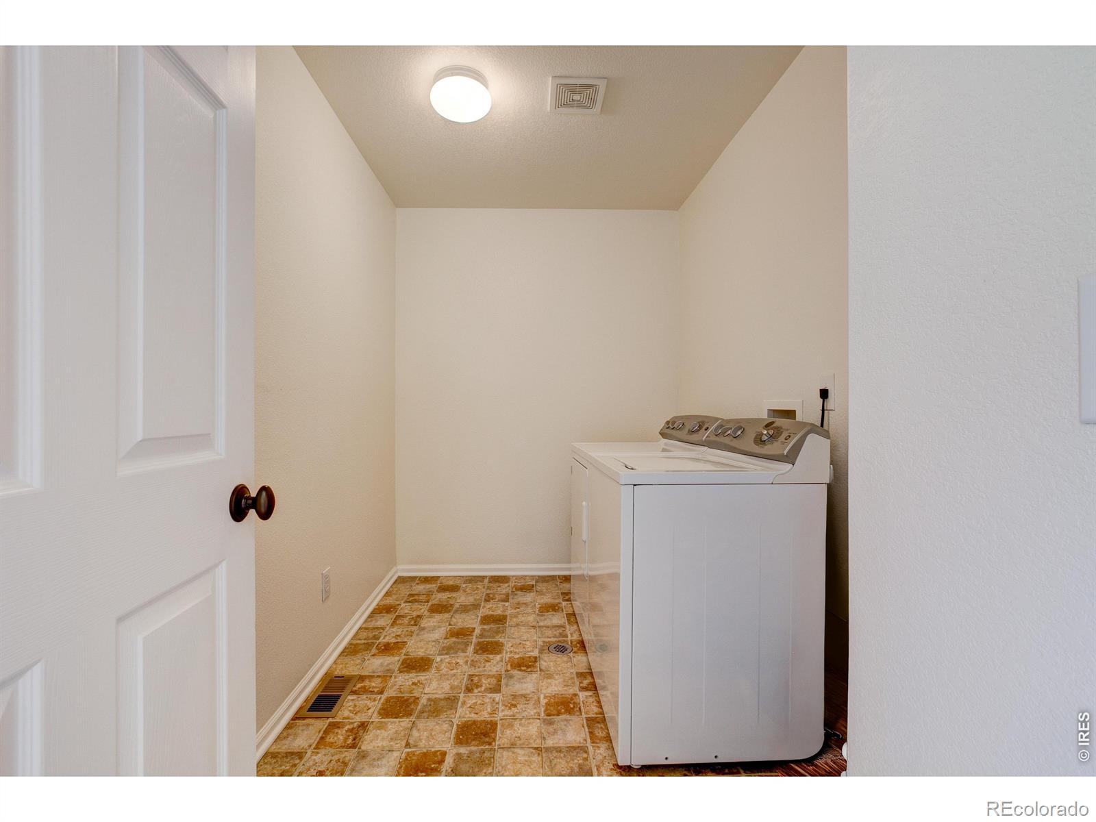MLS Image #31 for 3150  champion circle,loveland, Colorado