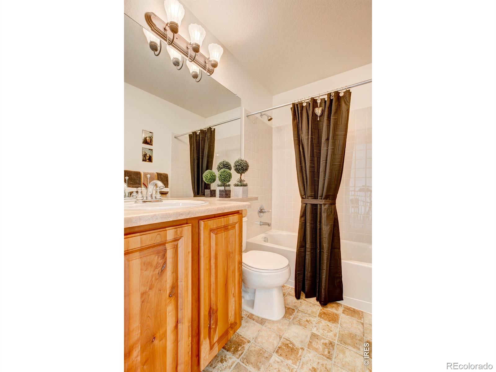 MLS Image #33 for 3150  champion circle,loveland, Colorado