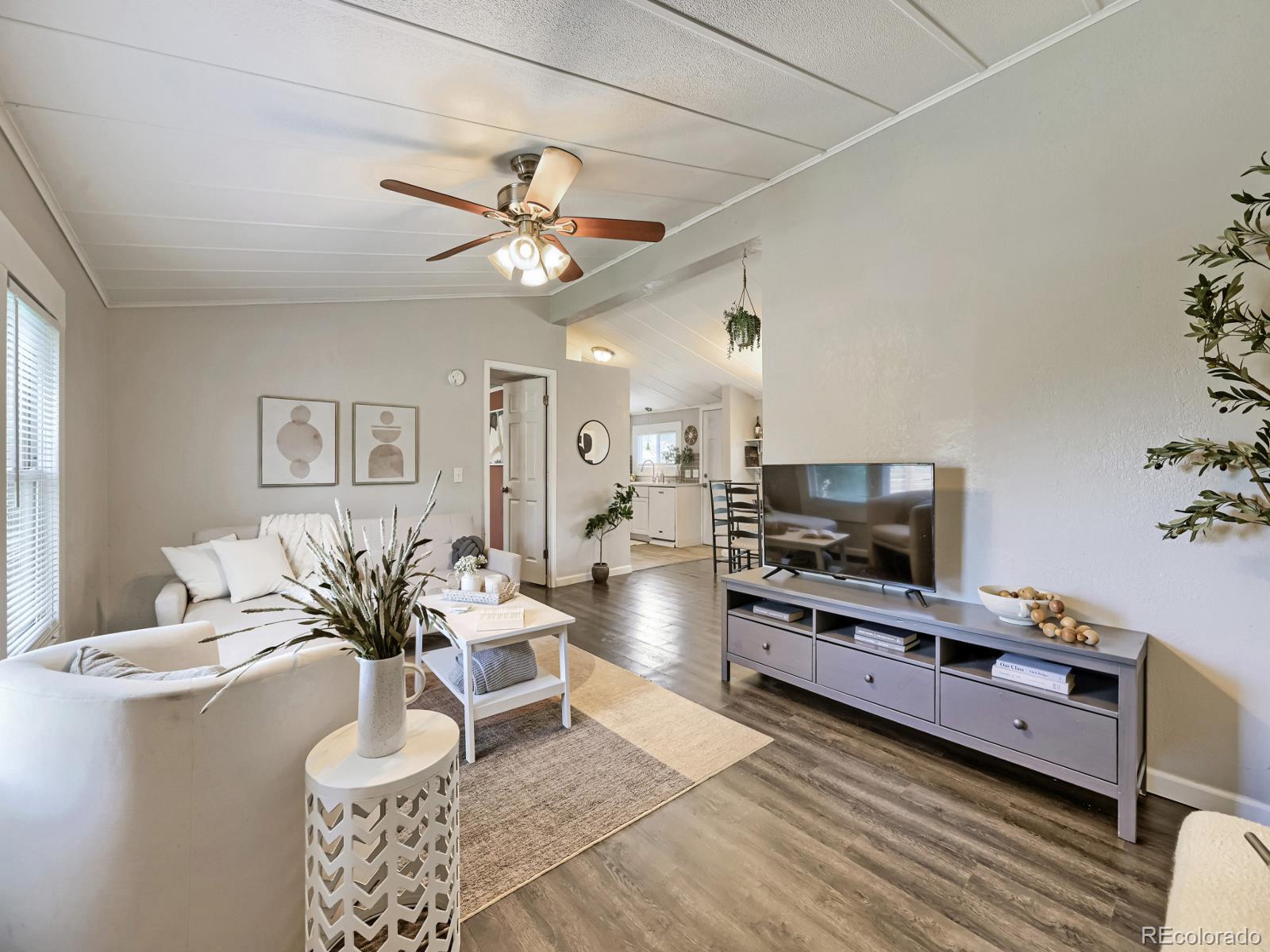 MLS Image #10 for 3090 w 55th place,denver, Colorado