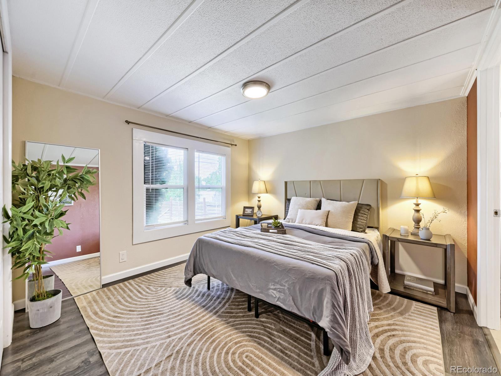 MLS Image #2 for 3090 w 55th place,denver, Colorado