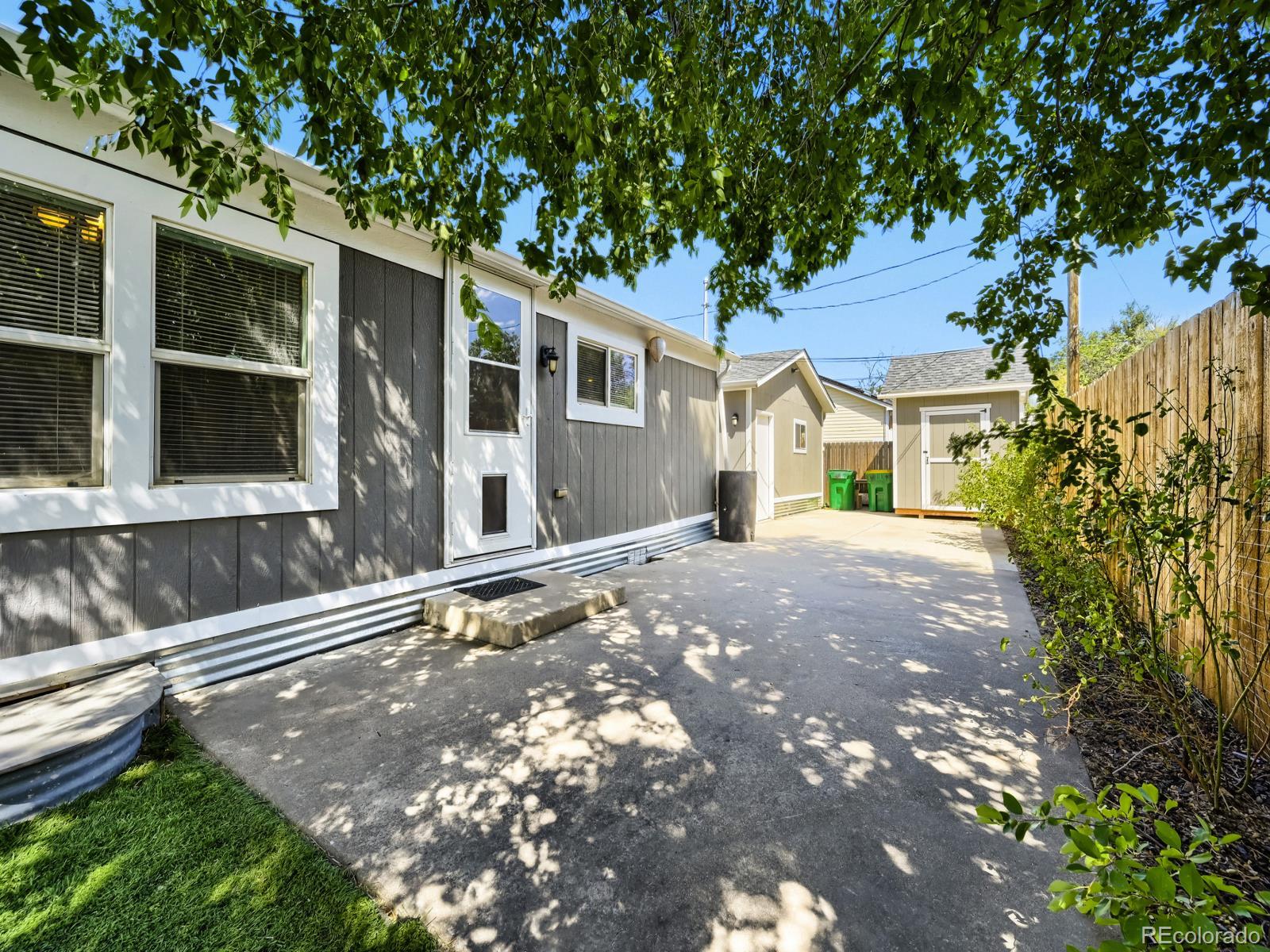 MLS Image #24 for 3090 w 55th place,denver, Colorado