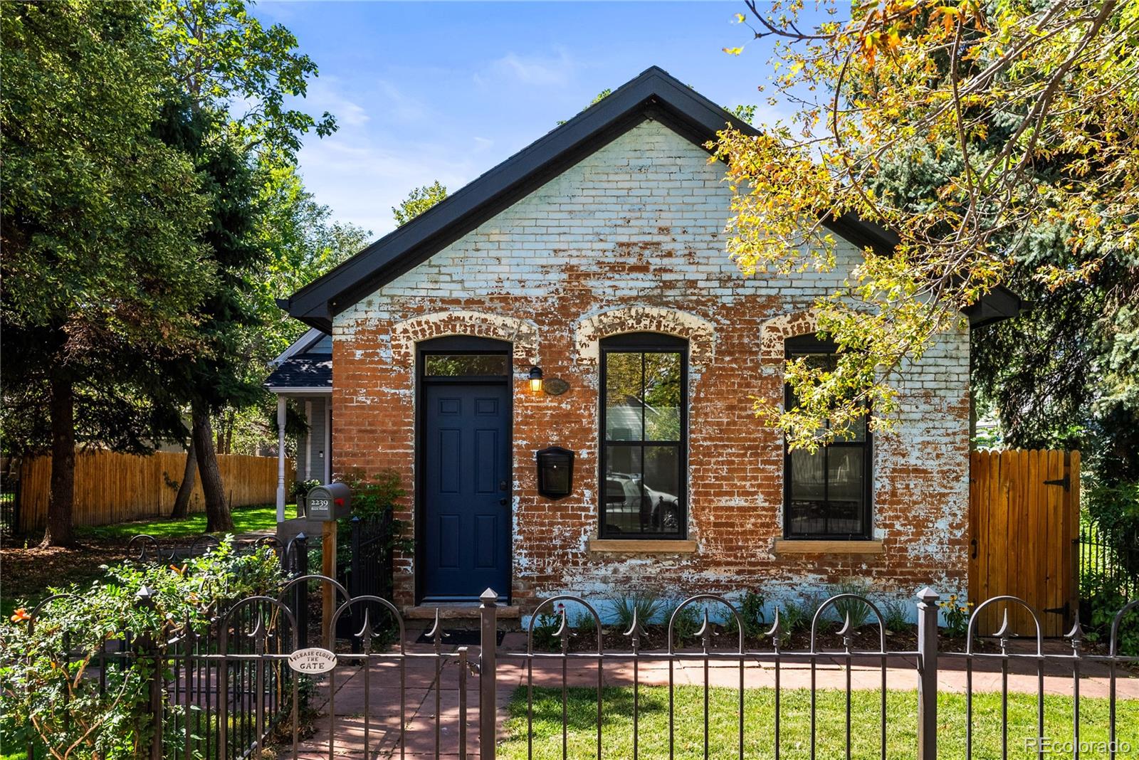 MLS Image #2 for 2239 n clarkson street,denver, Colorado