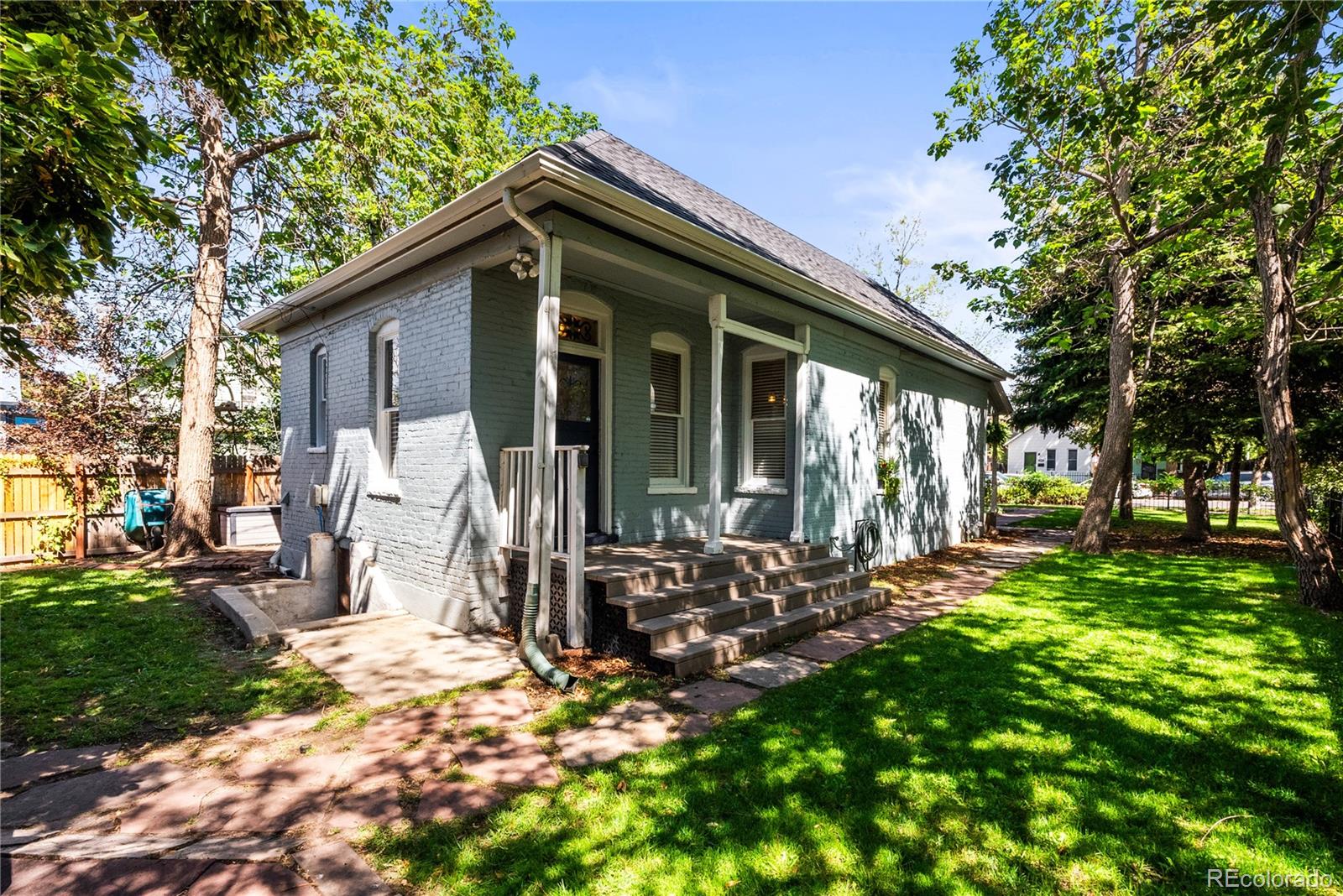 MLS Image #37 for 2239 n clarkson street,denver, Colorado