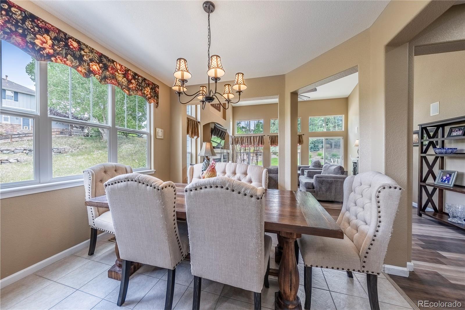 MLS Image #10 for 7116 s flat rock court,aurora, Colorado