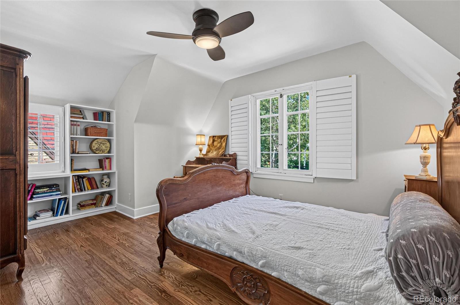 MLS Image #22 for 1600  hudson street,denver, Colorado