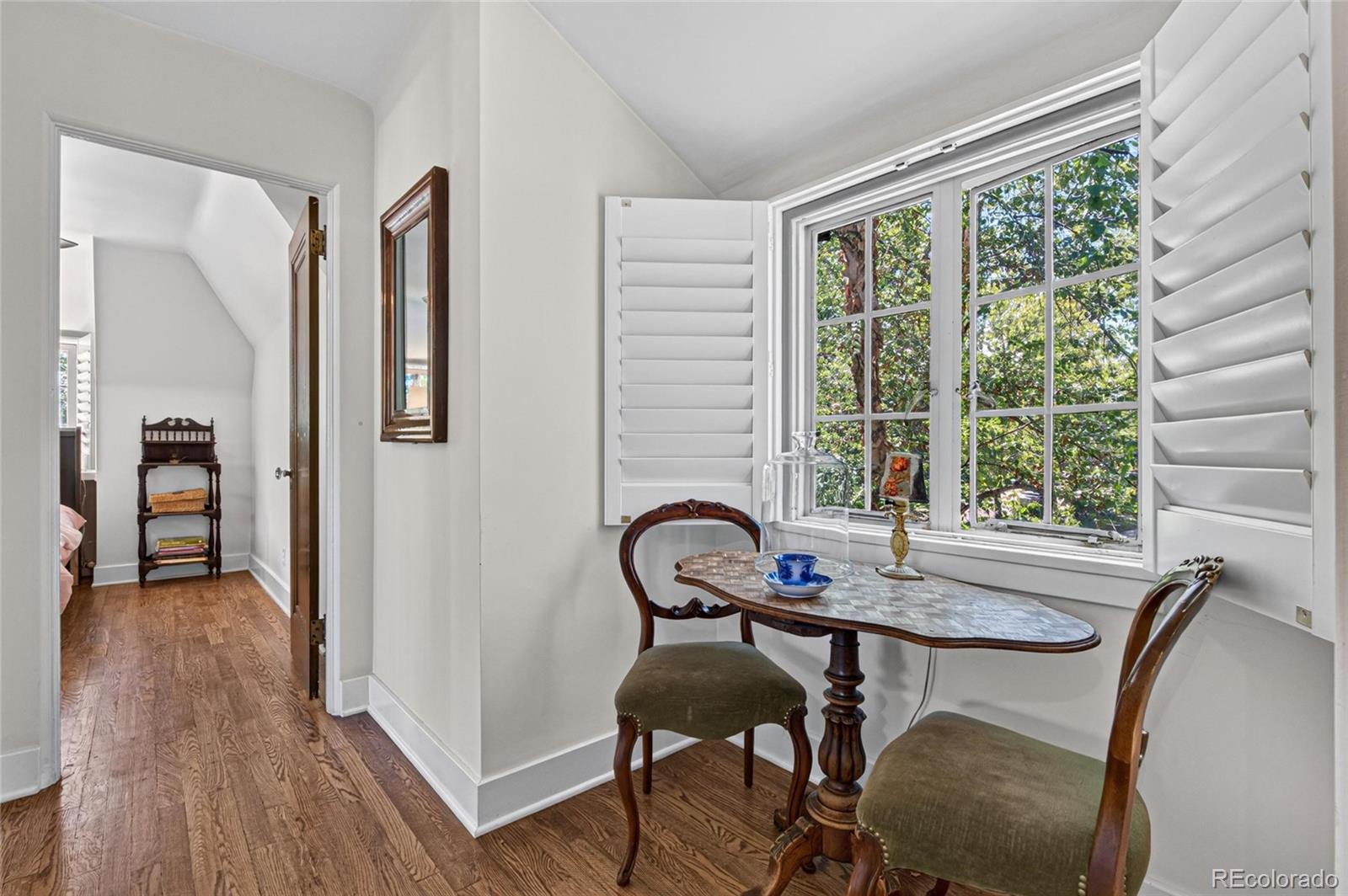 MLS Image #25 for 1600  hudson street,denver, Colorado
