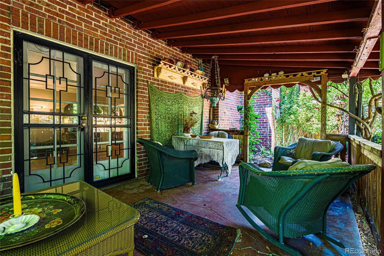 MLS Image #38 for 1600  hudson street,denver, Colorado