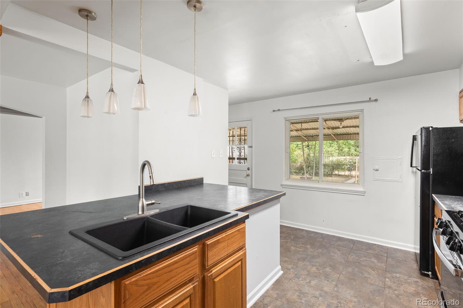 MLS Image #7 for 2256  geneva street,aurora, Colorado