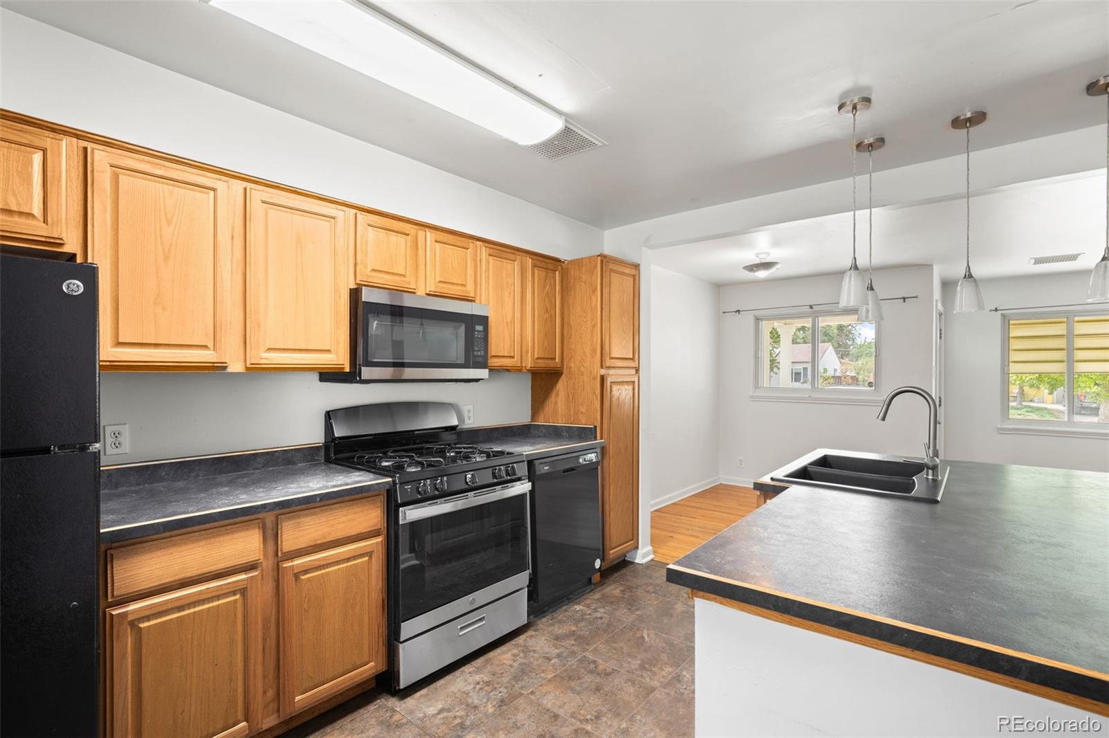 MLS Image #8 for 2256  geneva street,aurora, Colorado