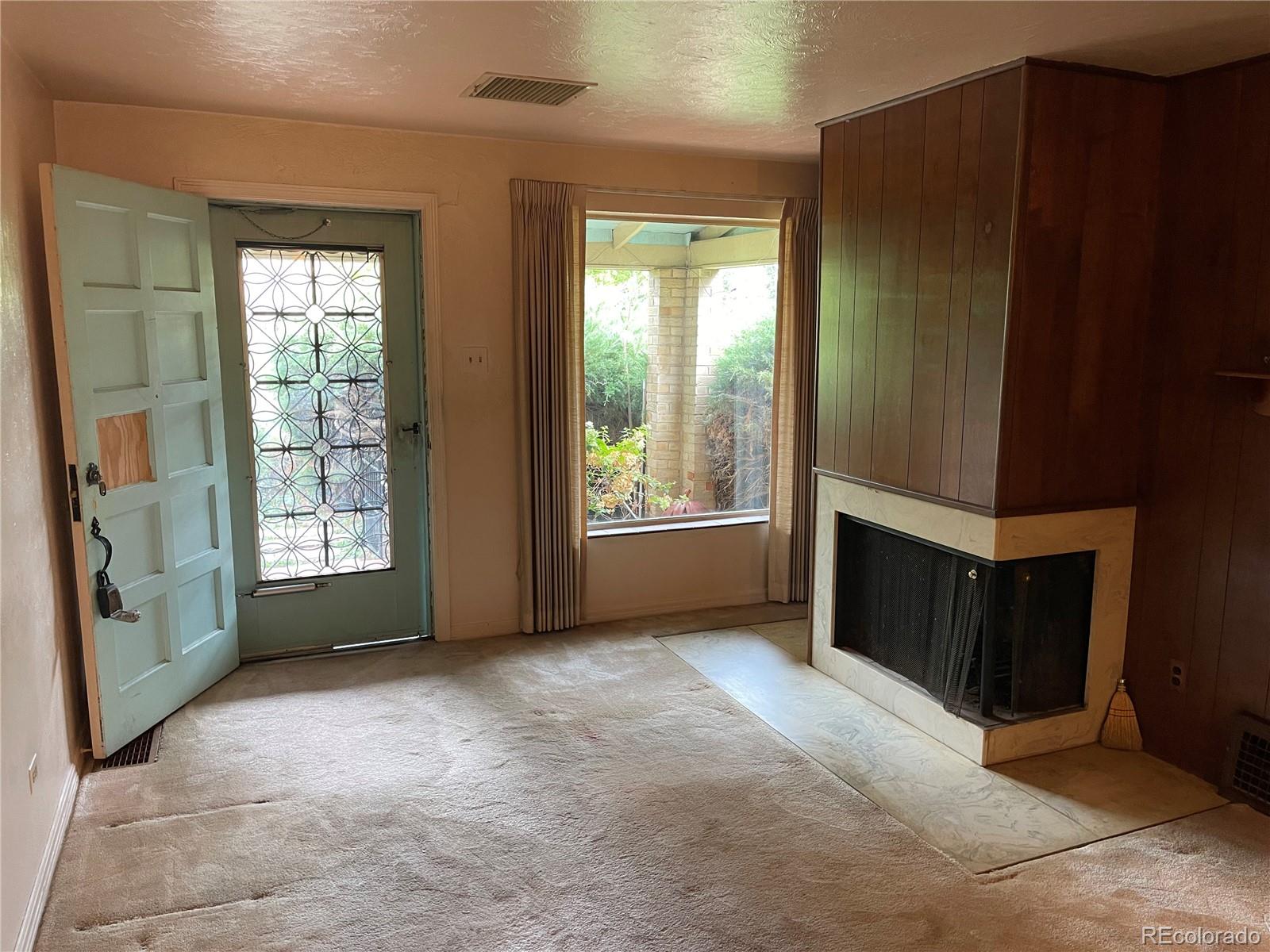 MLS Image #2 for 1055  krameria street,denver, Colorado