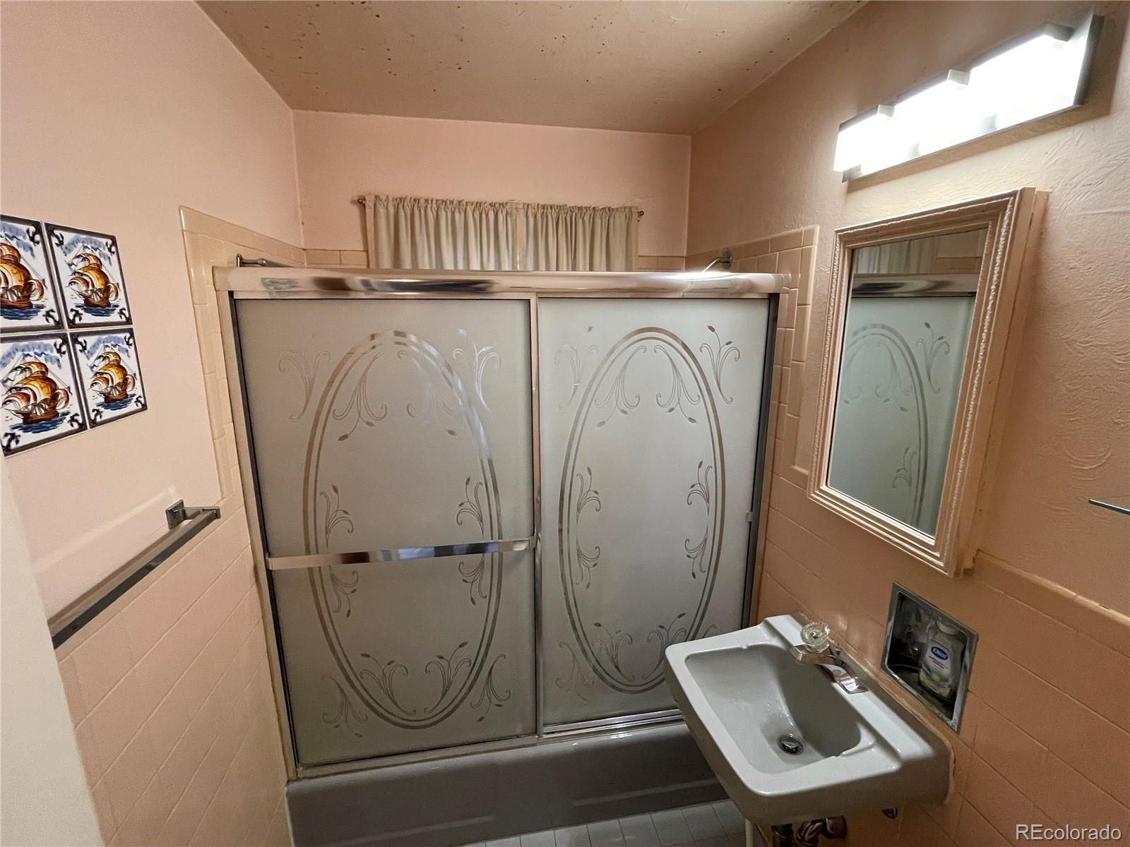 MLS Image #7 for 1055  krameria street,denver, Colorado