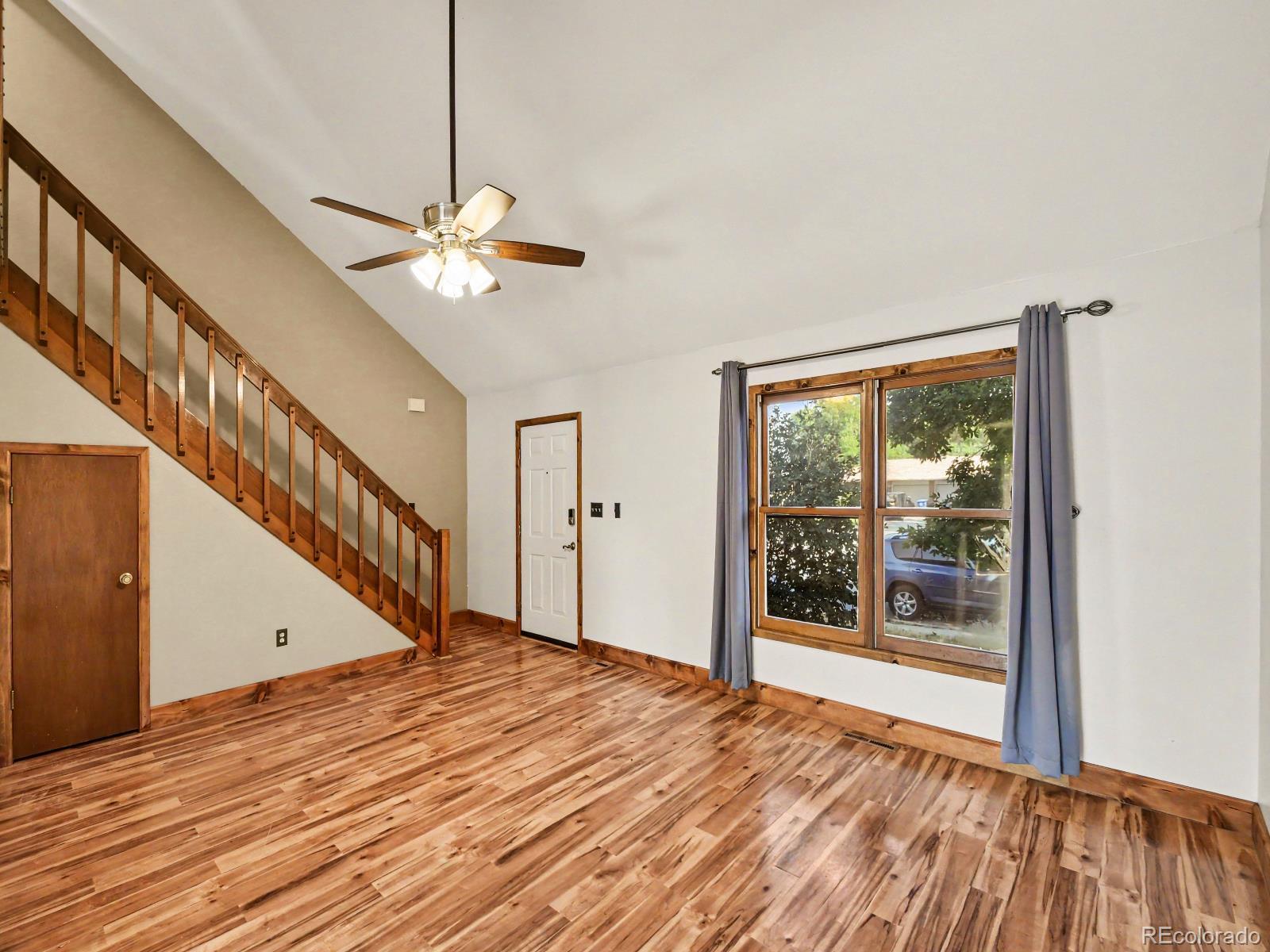 MLS Image #4 for 928  torrey pine place,loveland, Colorado