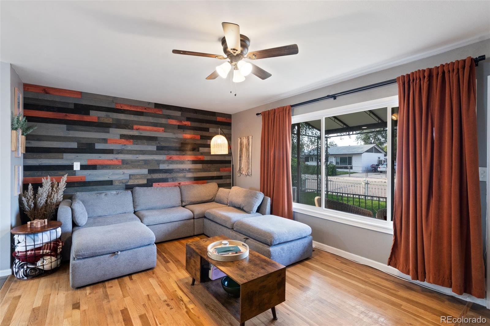 MLS Image #2 for 1315  pando avenue,colorado springs, Colorado