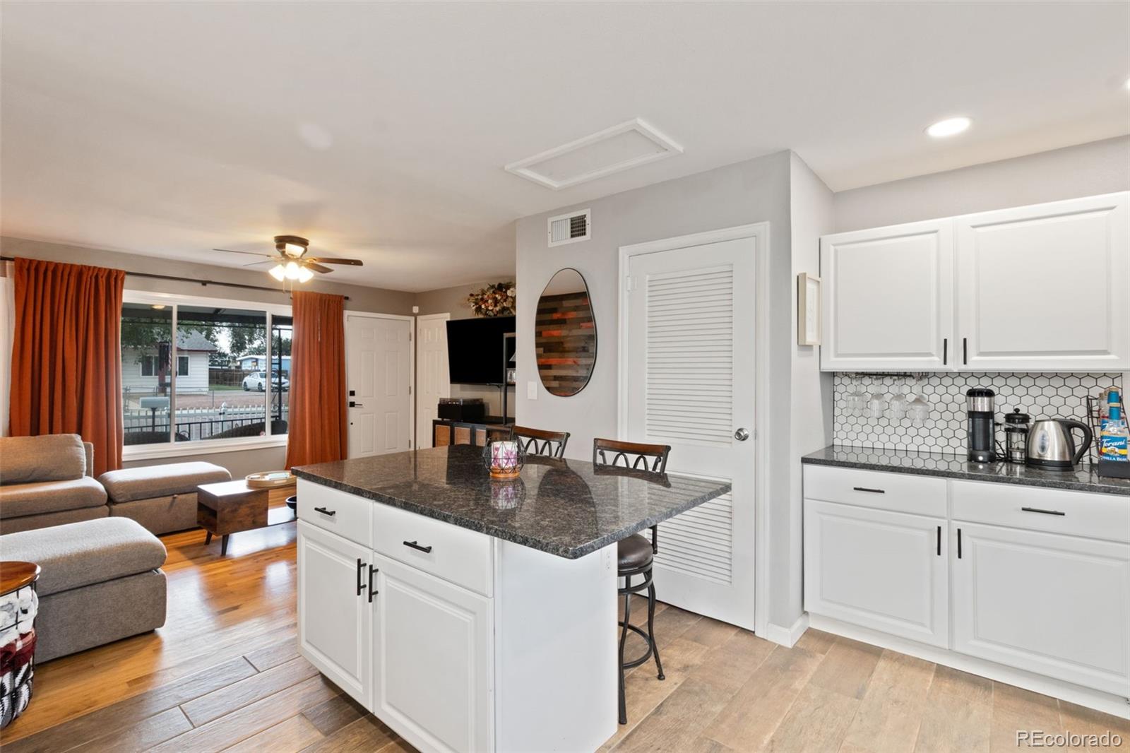 MLS Image #6 for 1315  pando avenue,colorado springs, Colorado