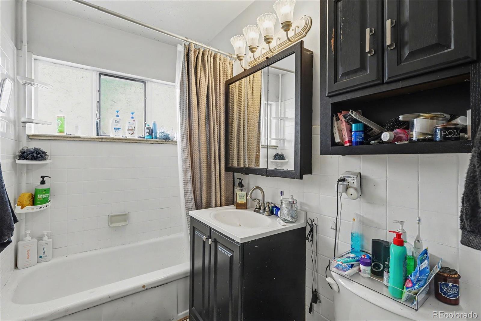 MLS Image #6 for 1296 s umatilla street,denver, Colorado