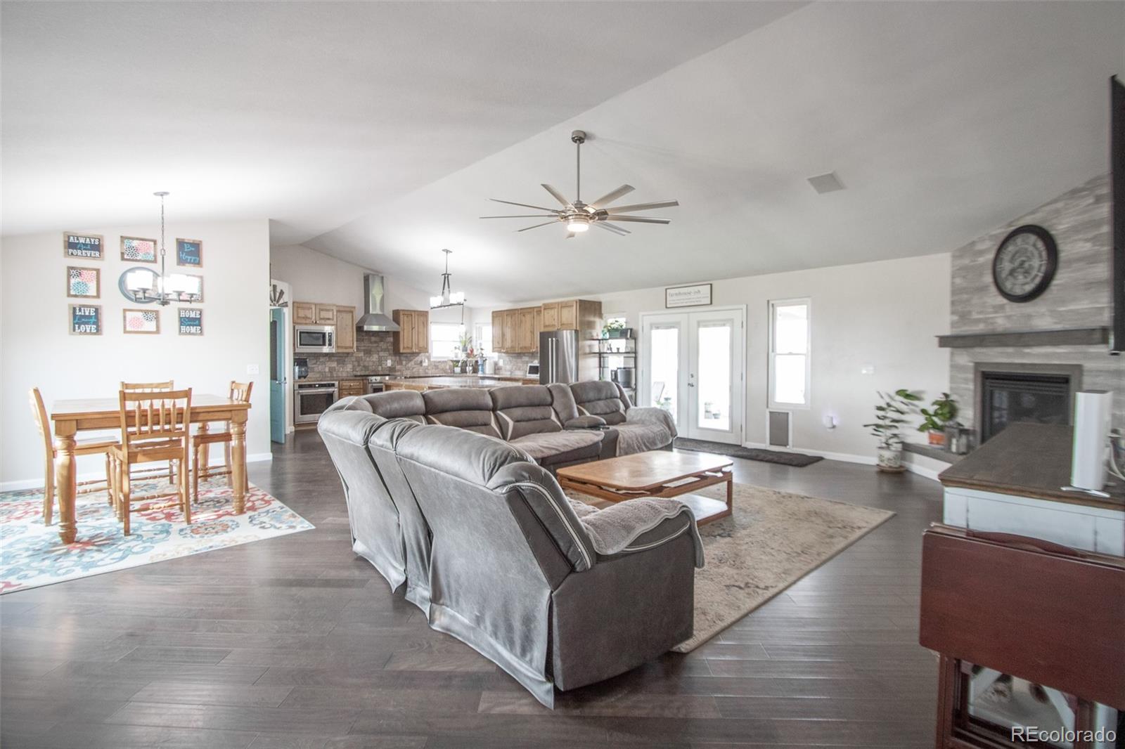 MLS Image #6 for 13498  county road 6 ,fort lupton, Colorado