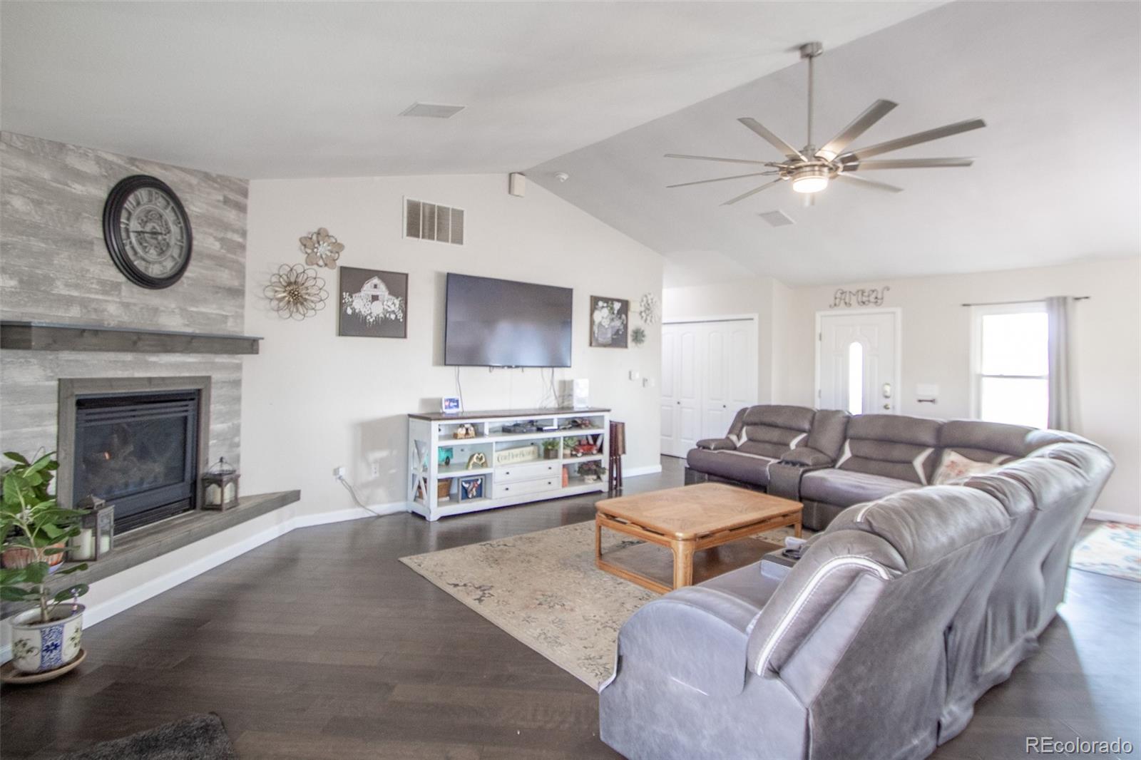 MLS Image #8 for 13498  county road 6 ,fort lupton, Colorado