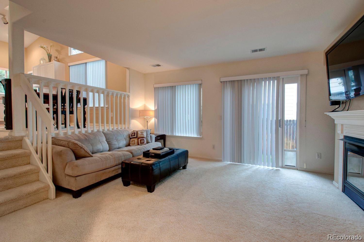 MLS Image #11 for 1378 s akron way,denver, Colorado