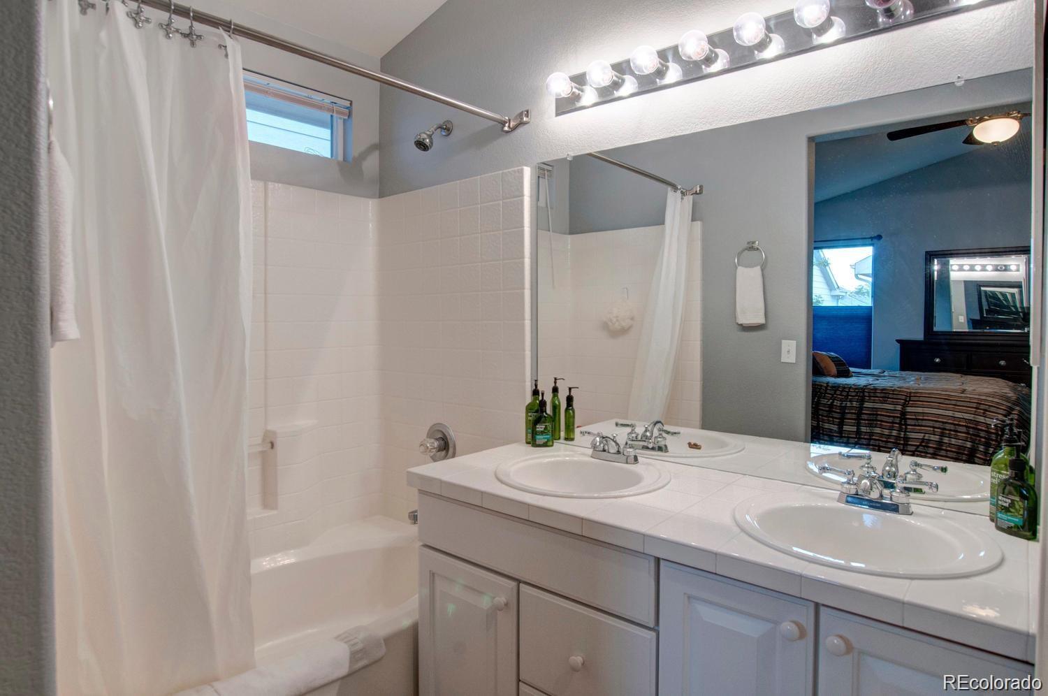 MLS Image #24 for 1378 s akron way,denver, Colorado