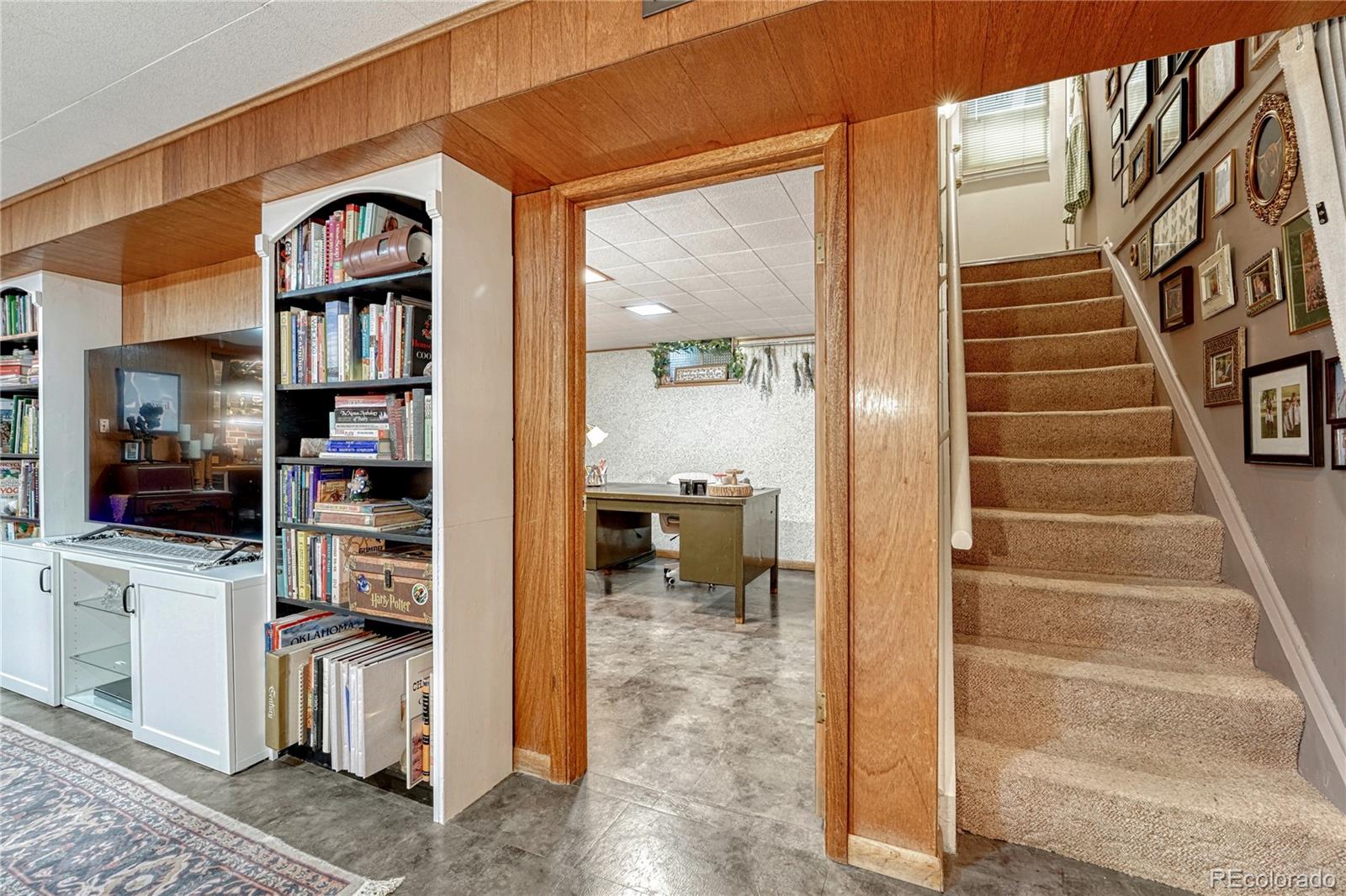 MLS Image #23 for 395 s lee street,denver, Colorado