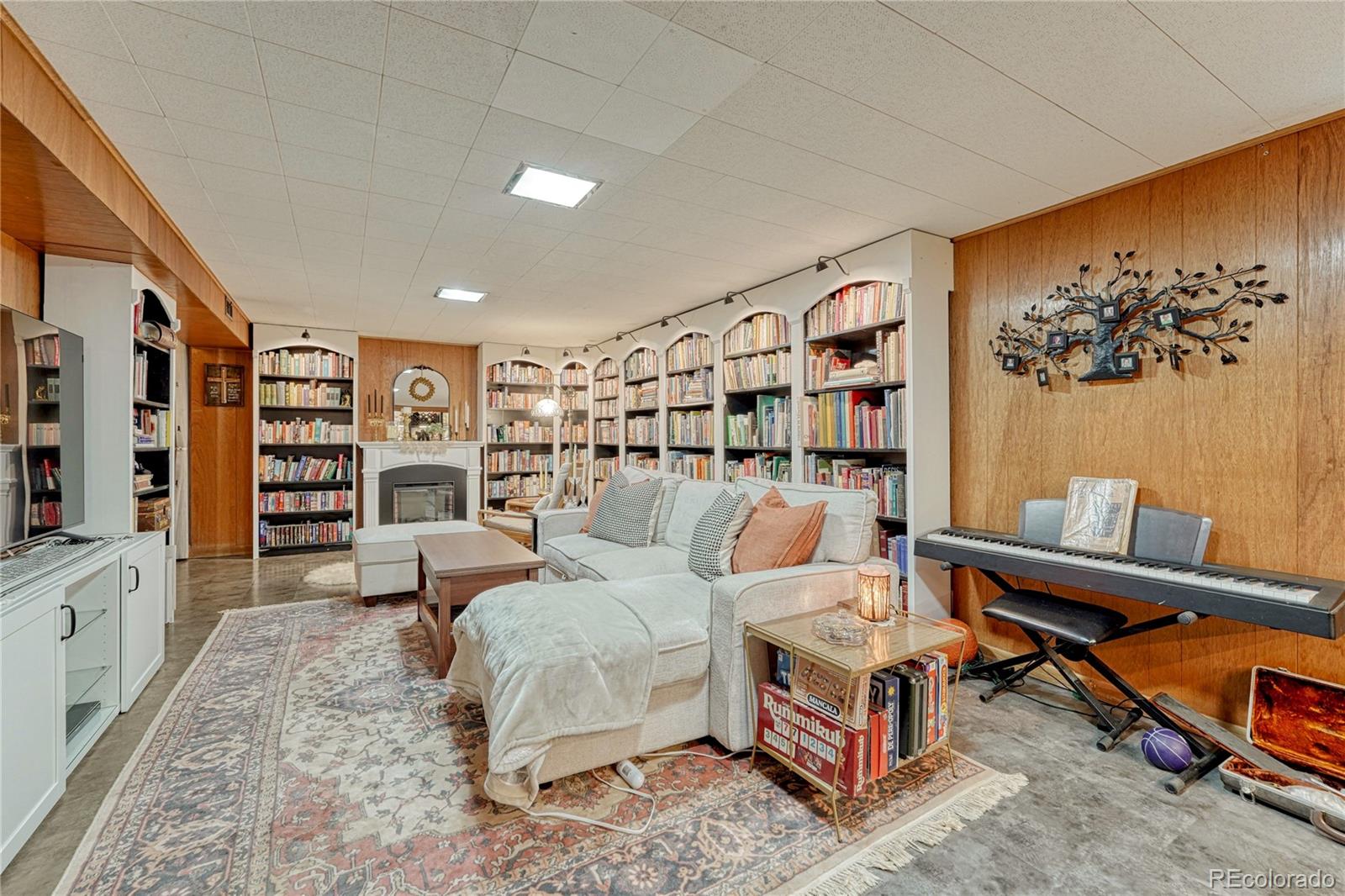 MLS Image #25 for 395 s lee street,denver, Colorado