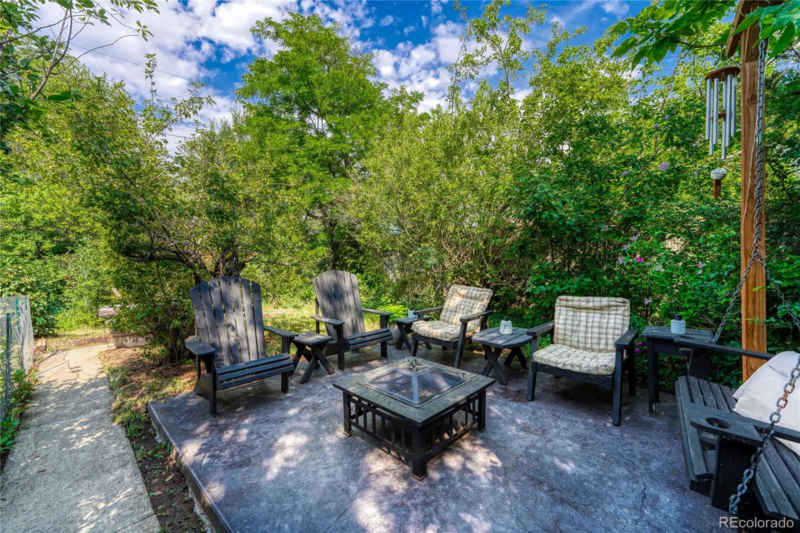 MLS Image #39 for 395 s lee street,denver, Colorado