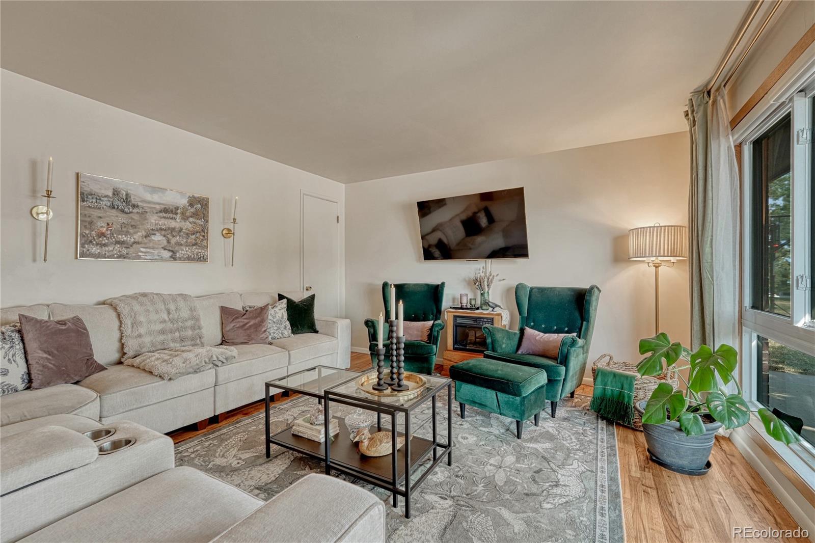 MLS Image #4 for 395 s lee street,denver, Colorado